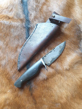 Carica l&#39;immagine nel visualizzatore di Gallery, Little hunting knife San Mai
