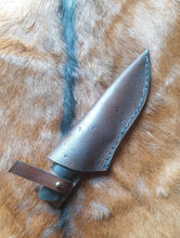 Carica l&#39;immagine nel visualizzatore di Gallery, Little hunting knife San Mai
